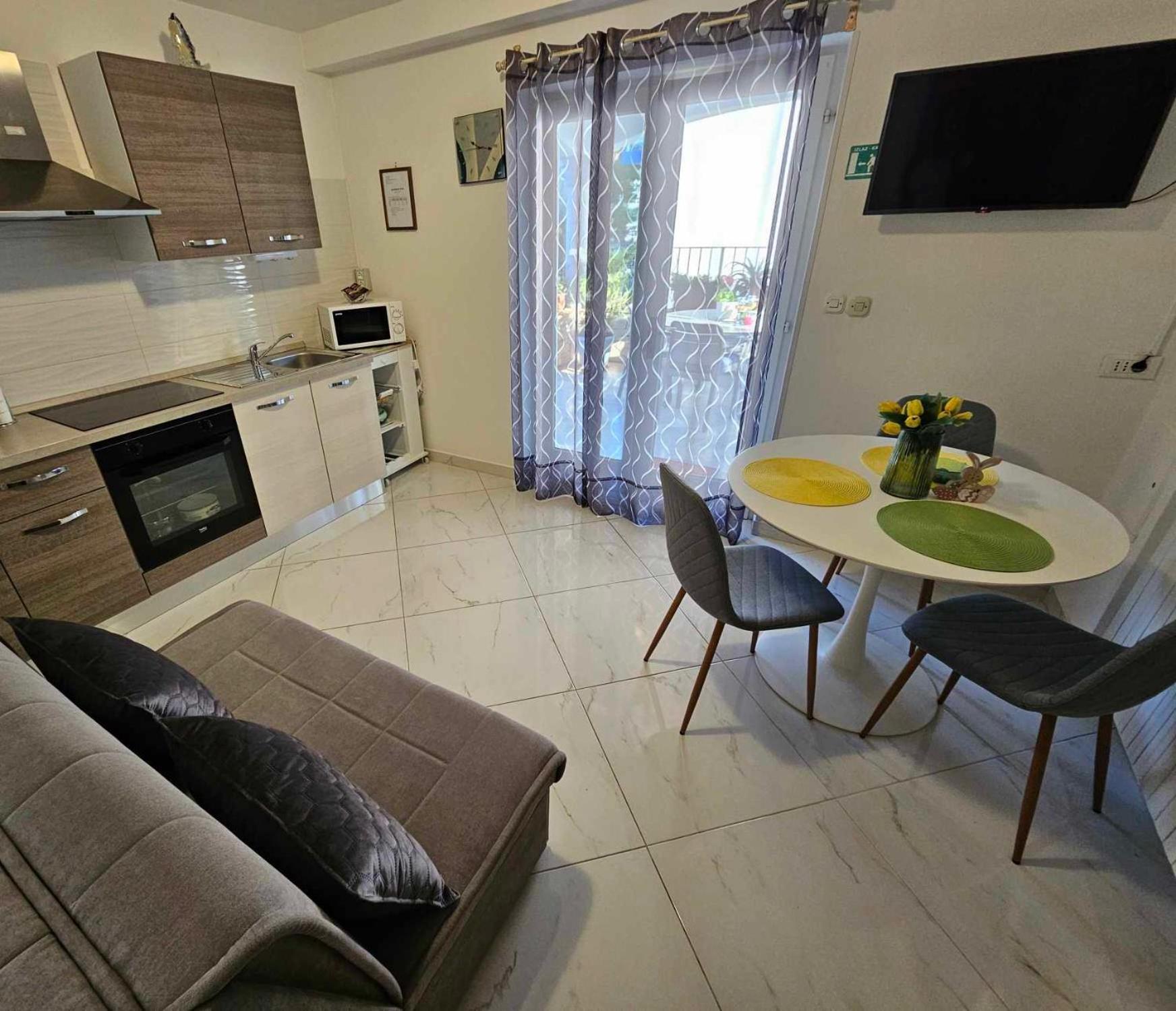 Apartmani Rita Kiwi Novigrad Istria Exterior foto