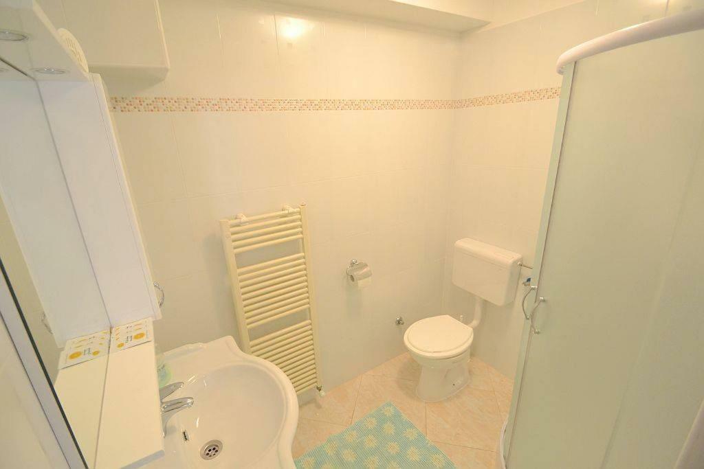 Apartmani Rita Kiwi Novigrad Istria Exterior foto